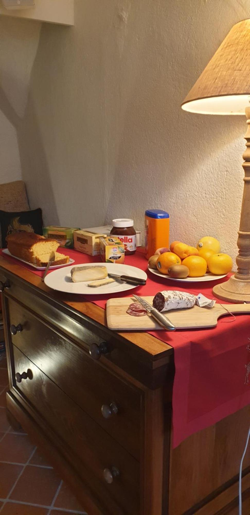La Tour Noble Bed & Breakfast Saint-Saturnin  Ngoại thất bức ảnh