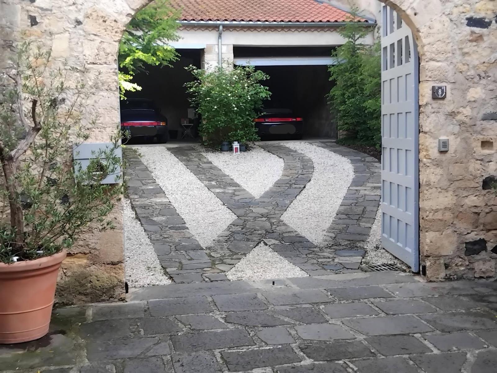 La Tour Noble Bed & Breakfast Saint-Saturnin  Ngoại thất bức ảnh